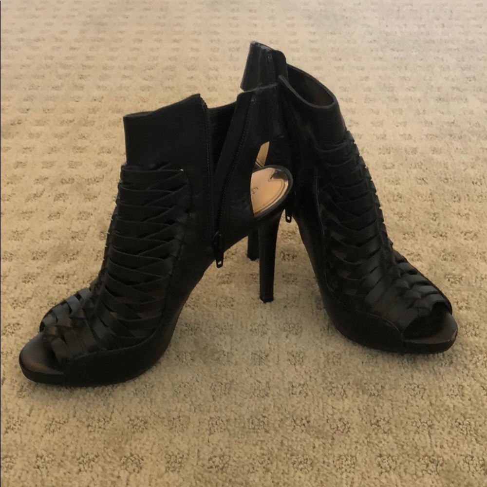 Gianni Bini Black Heels